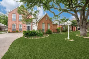2106 Hunter Pl Ln, Arlington, TX 76006 - Photo 1