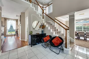 2106 Hunter Pl Ln, Arlington, TX 76006 - Photo 4