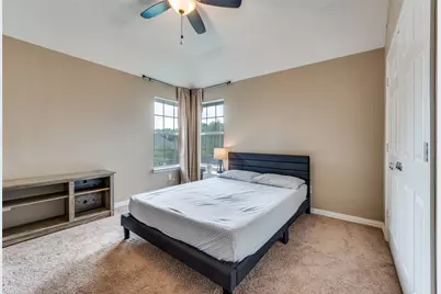 2106 Hunter Place Lane, Arlington, TX 76006 - Photo 14