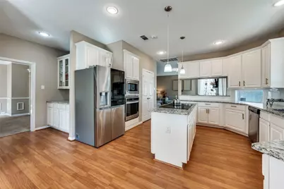 2106 Hunter Place Lane, Arlington, TX 76006 - Photo 10