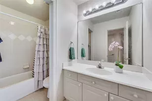 402 Horse Shoe Dr, Euless, TX 76039 - Photo 20