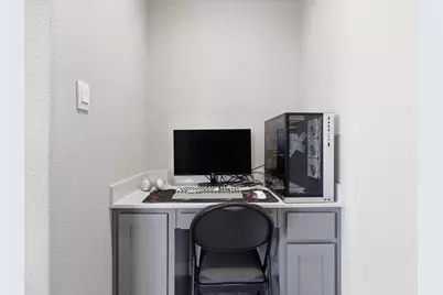 16032 Farringdon Way, Fort Worth, TX 76247 - Photo 14