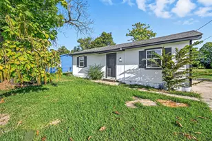 708 Union Ave, Bonham, TX 75418 - Photo 1