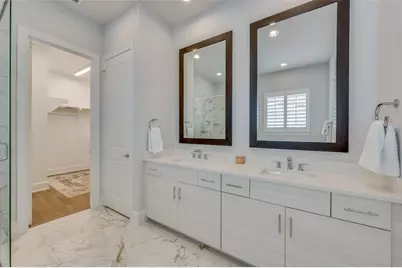 4629 Greenborough Lane, Dallas, TX 75219 - Photo 22