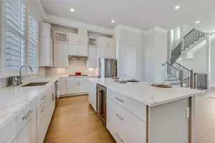 4629 Greenborough Ln, Dallas, TX 75219 - Photo 14