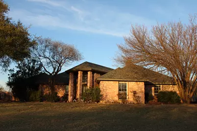 318 Creekview Circle, Crandall, TX 75114 - Photo 2