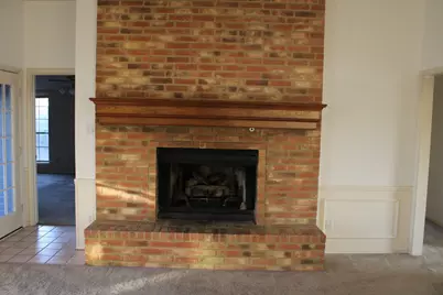 318 Creekview Circle, Crandall, TX 75114 - Photo 4