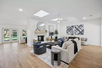 4331 Laren Lane, Dallas, TX 75244 - Photo 10