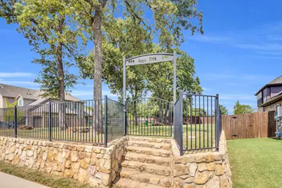2403 Bear Trail, Mansfield, TX 76063 - Photo 12