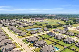 2403 Bear Trl, Mansfield, TX 76063 - Photo 10