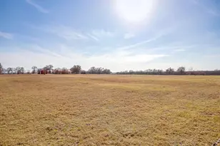 670 Loggins Trail, Poolville, TX 76487 - Photo 40