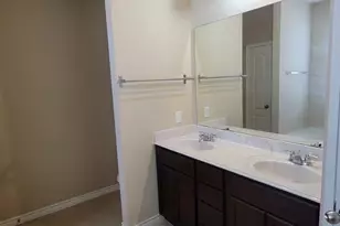 1537 Castle Creek Dr, Little Elm, TX 75068 - Photo 10