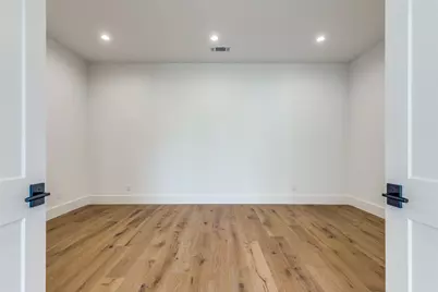 5819 Del Roy, Dallas, TX 75230 - Photo 30