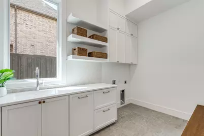 5819 Del Roy, Dallas, TX 75230 - Photo 32