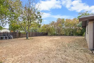 1004 N Cates St, Decatur, TX 76234 - Photo 24