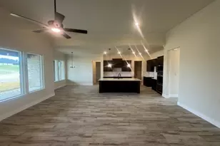 806 Valley Ridge Rd, Van Alstyne, TX 75495 - Photo 6