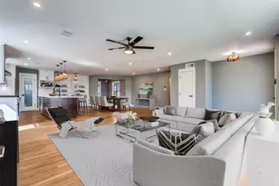 11027 Genetta Dr, Dallas, TX 75228 - Photo 2