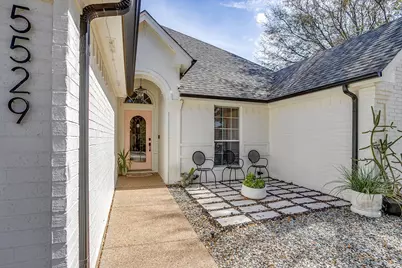 5529 Sierra Ridge Drive, Fort Worth, TX 76123 - Photo 4