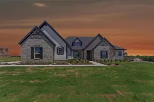 815 Vly Rdg Rd, Van Alstyne, TX 75495 - Photo 1