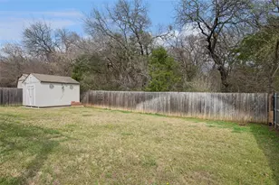 610 Everglade Dr, Mansfield, TX 76063 - Photo 24