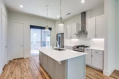 4419 Cabell Drive #203, Dallas, TX 75204 - Photo 6