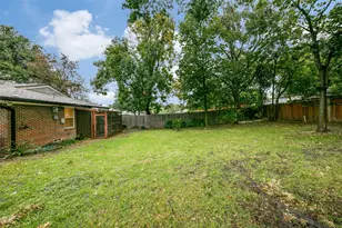 8120 Hunnicut Rd, Dallas, TX 75228 - Photo 24