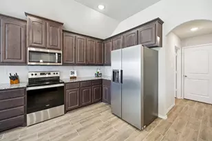 212 Magnolia Dr, Azle, TX 76020 - Photo 10
