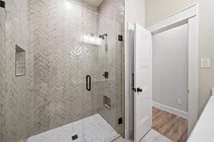 903 Boston Ln, River Oaks, TX 76114 - Photo 10