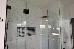 2801 Country Villa Cir, Carrollton, TX 75006 - Photo 22