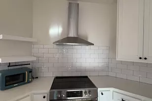 2801 Country Villa Cir, Carrollton, TX 75006 - Photo 10