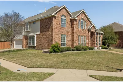 139 Carolyn Lane, Murphy, TX 75094 - Photo 2