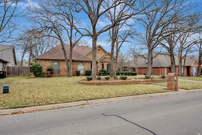 1501 Lynhurst Lane, Denton, TX 76205 - Photo 2