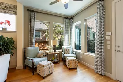 1016 Peacock Boulevard, Carrollton, TX 75007 - Photo 12