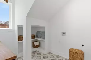 916 E Louisiana Dr, Dallas, TX 75216 - Photo 26