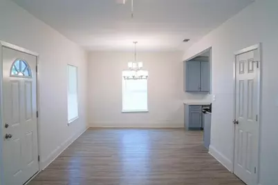 1026 Rockwood Street, Dallas, TX 75203 - Photo 2
