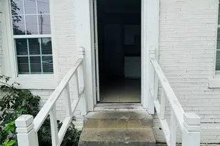 805 S Tyler St, Dallas, TX 75208 - Photo 2