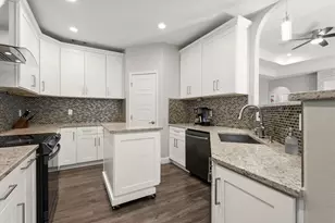 104 N 4th St, Trenton, TX 75490 - Photo 8