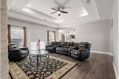 104 N 4th Street, Trenton, TX 75490 - Photo 6