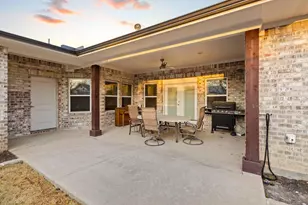 104 N 4th St, Trenton, TX 75490 - Photo 28