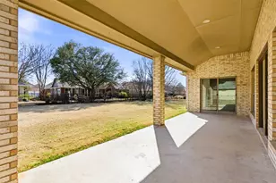 8925 Crestview Dr, Denton, TX 76207 - Photo 26