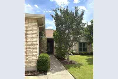 8925 Crestview Drive, Denton, TX 76207 - Photo 2