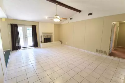 5604 Ember Drive, Arlington, TX 76016 - Photo 2
