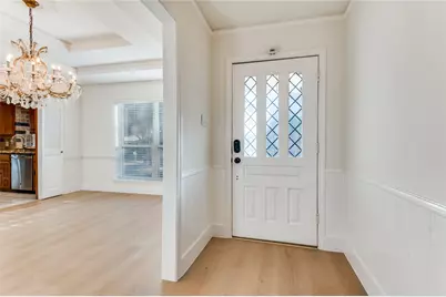 2805 Staffordshire Drive, Carrollton, TX 75007 - Photo 2