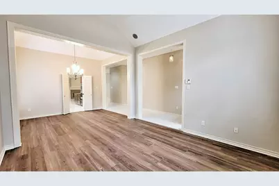 2628 Crepe Myrtle Drive, Flower Mound, TX 75028 - Photo 8