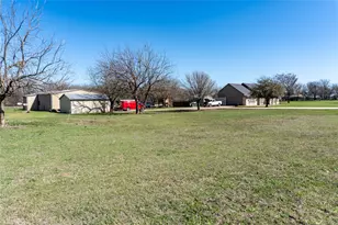 611 Gladness, Rhome, TX 76078 - Photo 8