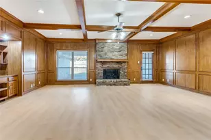 2805 Staffordshire Dr, Carrollton, TX 75007 - Photo 4