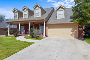 2011 Brianna Ln, Arlington, TX 76001 - Photo 2