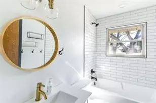 11311 Gatewood Pl, Dallas, TX 75218 - Photo 12