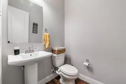 620 Hutchinson Lane, Lewisville, TX 75077 - Photo 8