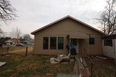 1207 W Main Street, Eastland, TX 76448 - Photo 4